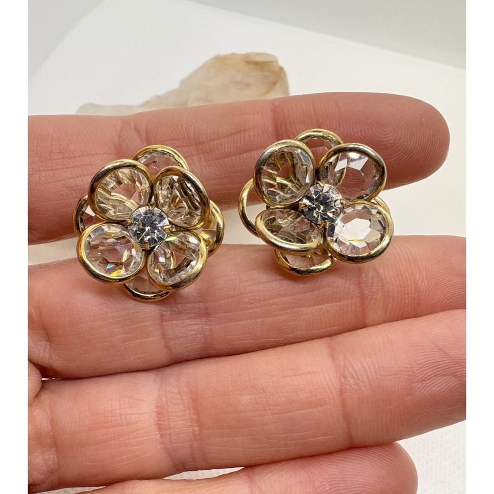 Vintage Gold Tone Glass Flower Earrings Clear Faceted Petals Statement Retro‎